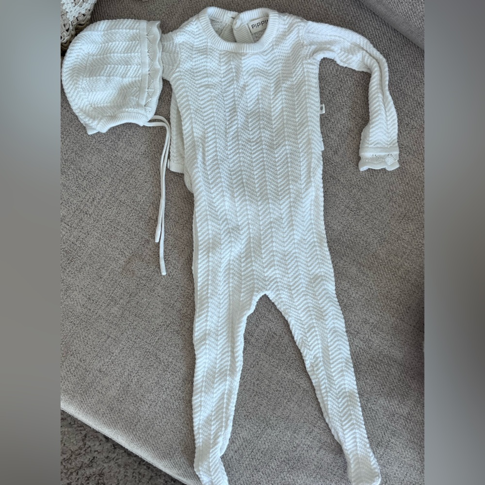 Pippin brand newborn outfit